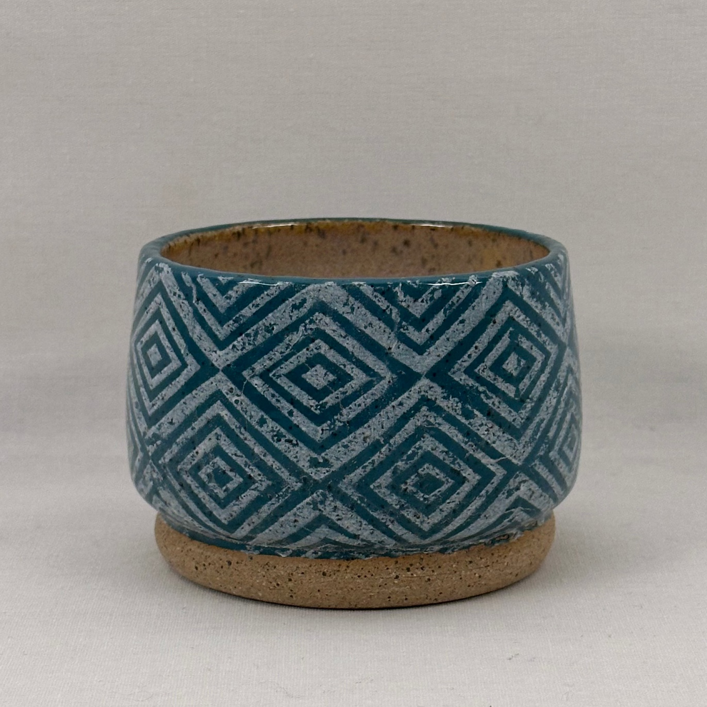 teal diamond pot