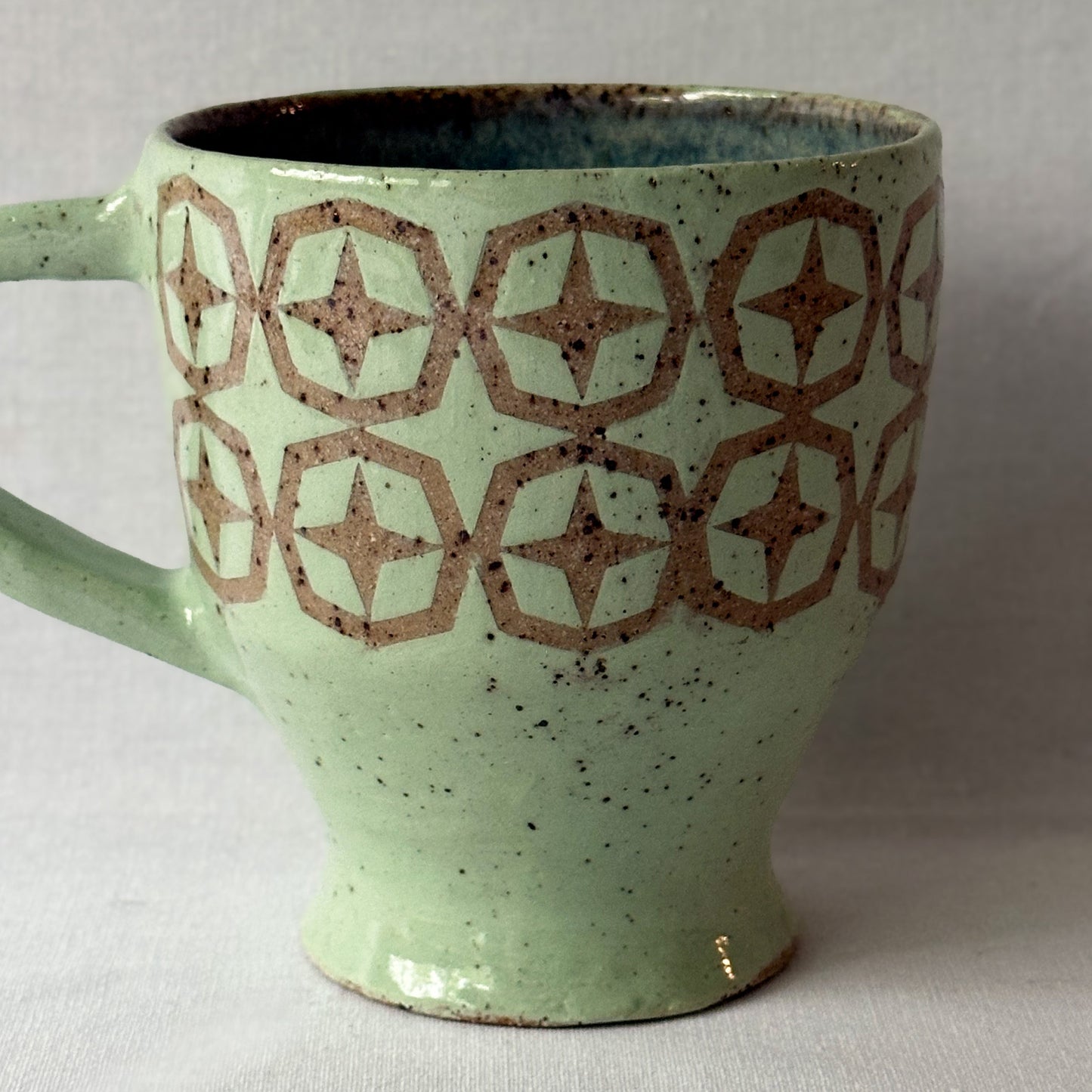 breeze block mug