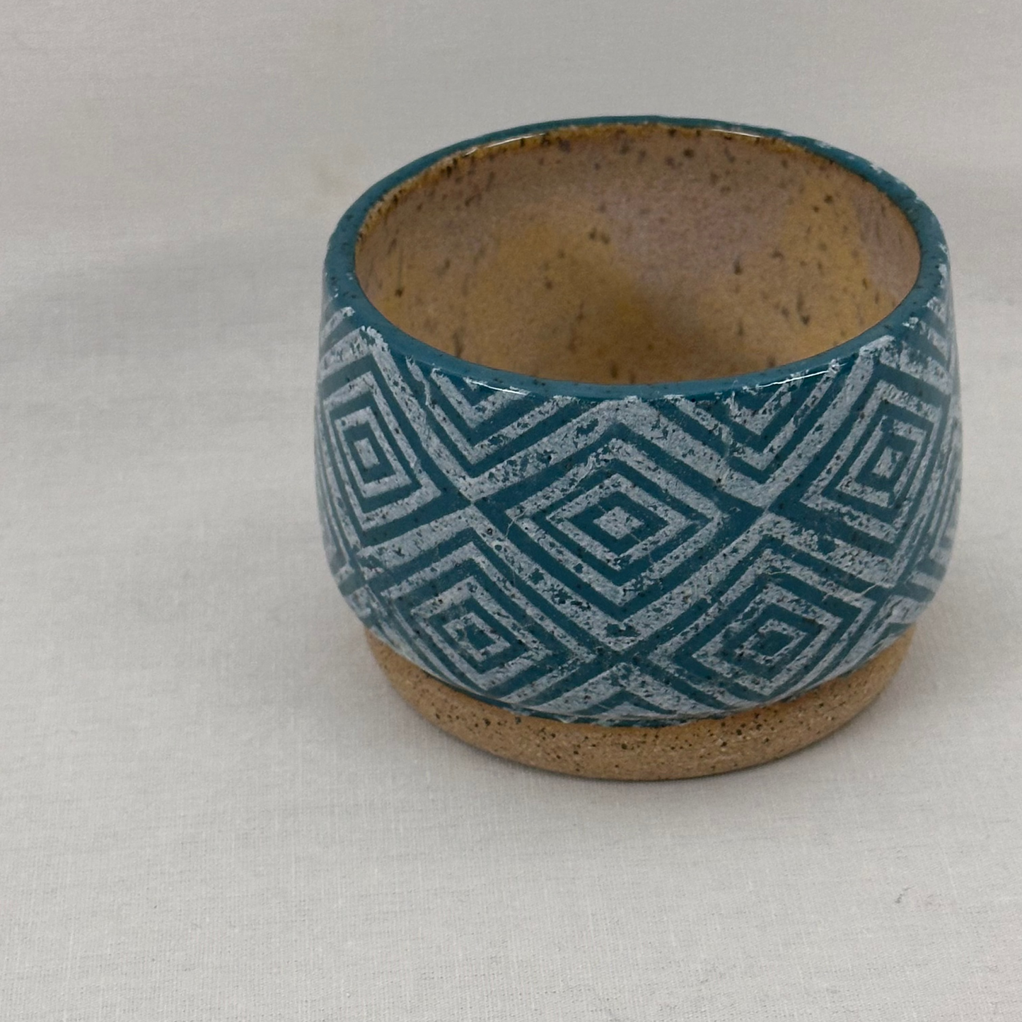teal diamond pot