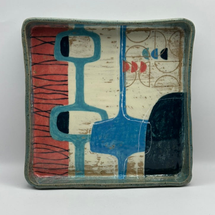 pink and blue tray