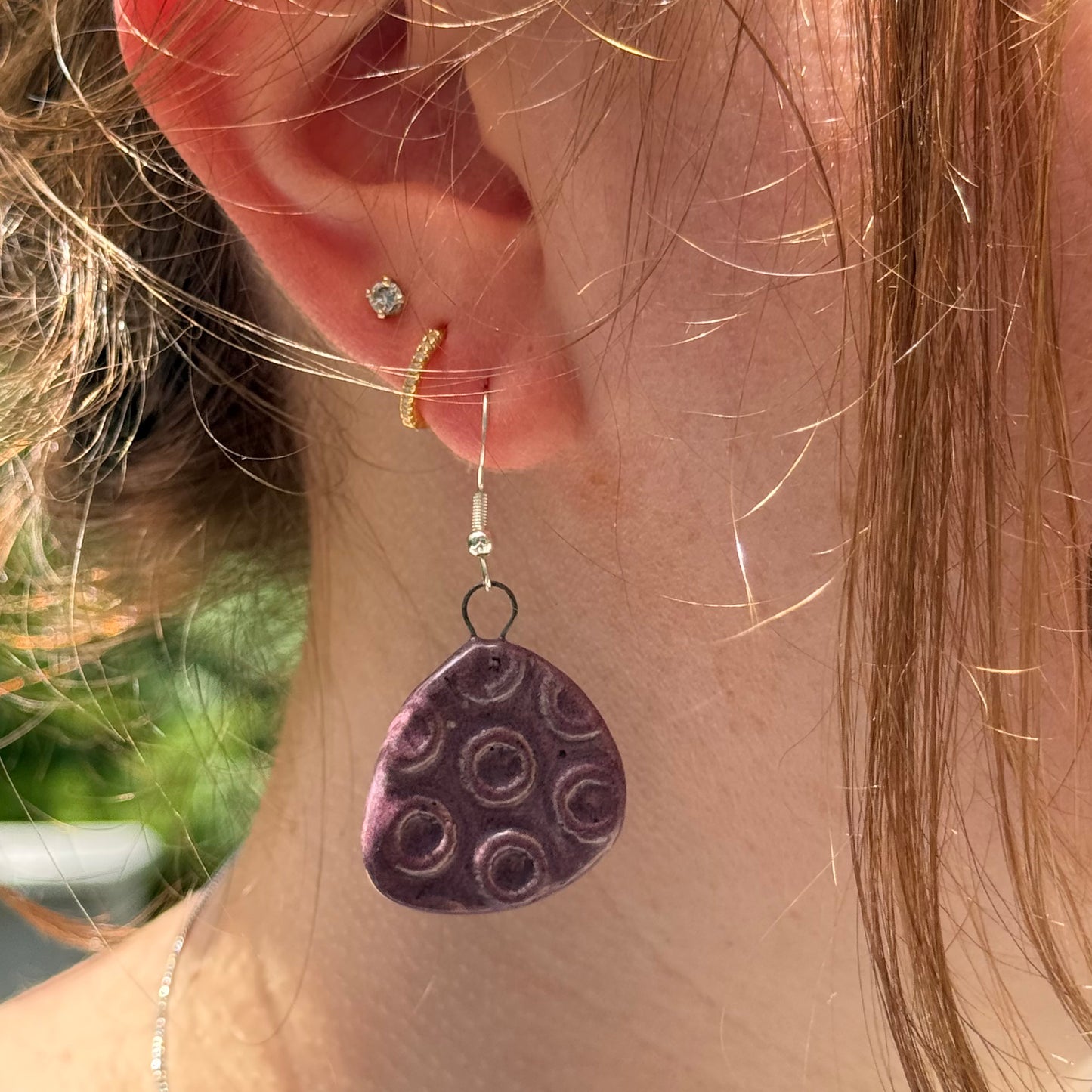 maru plum earrings