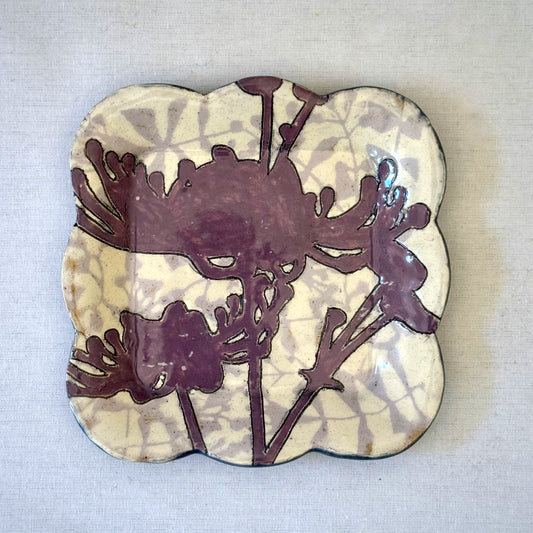 violet bloom plate