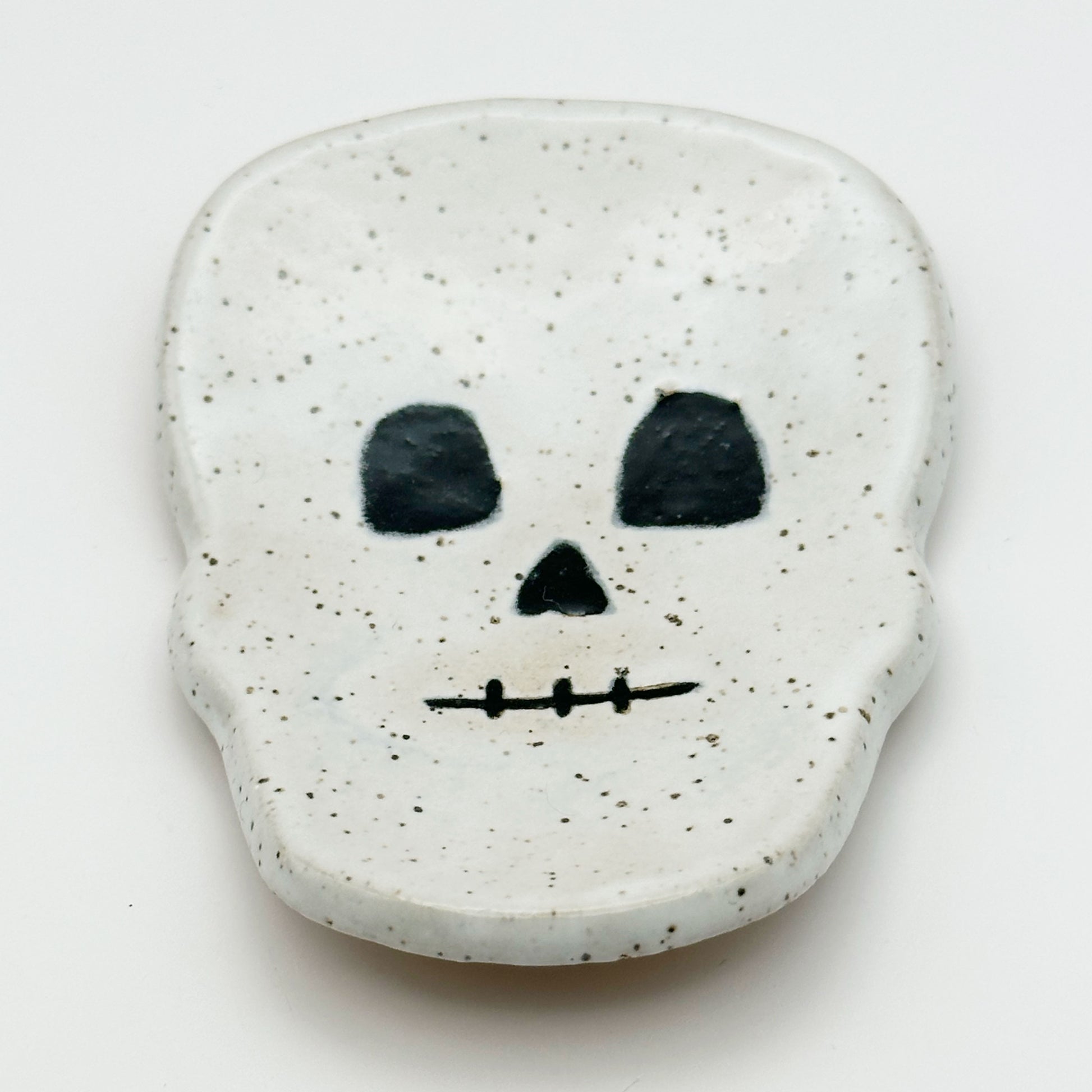 ceramic skull trinket dish