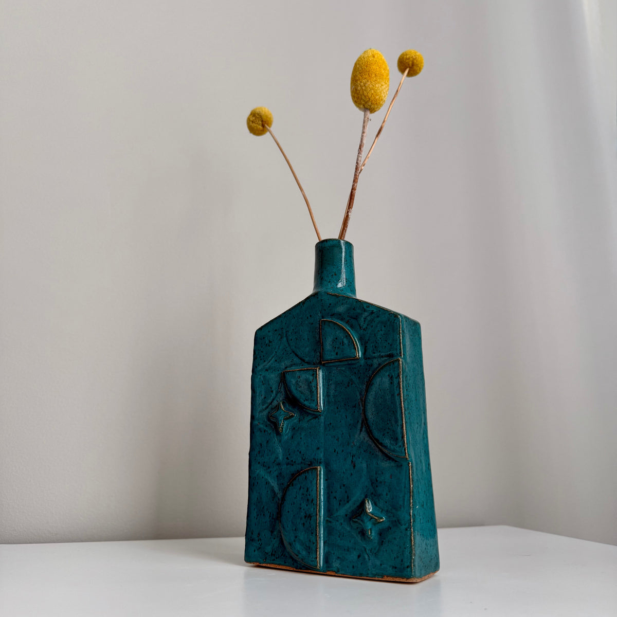 Zenith bottle vase