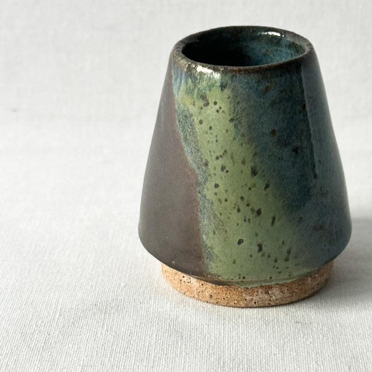 bud vase