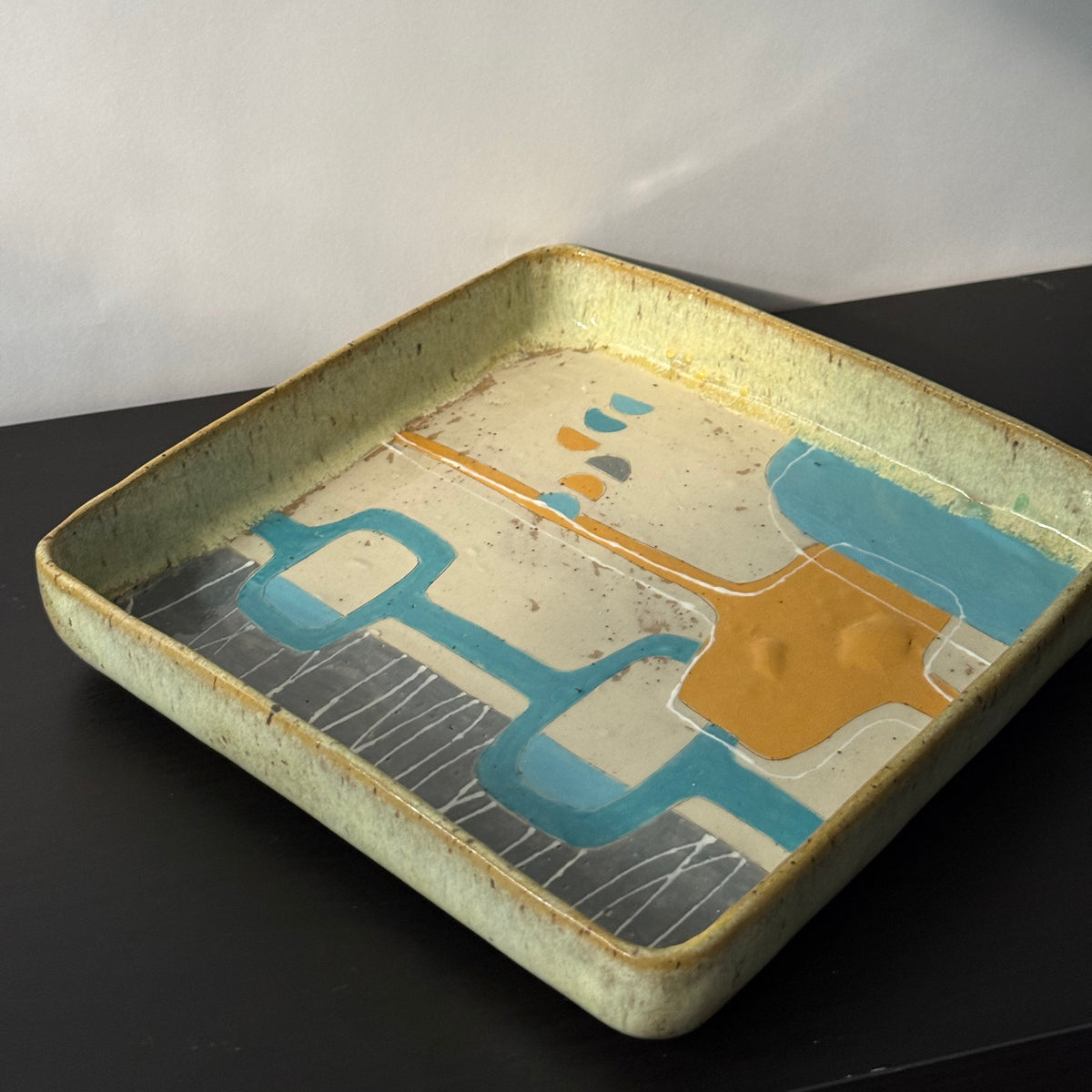 swell circuit tray