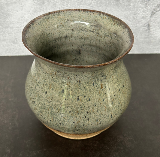 sage lustre vase