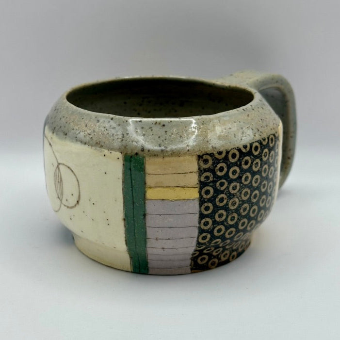 circle and color block mug 