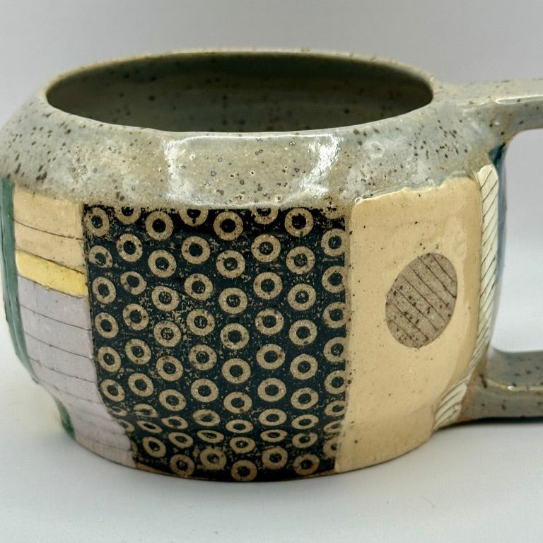 circle and color block mug 