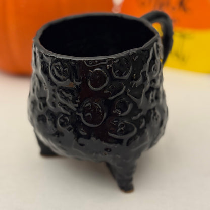 witch’s brew cauldron mug