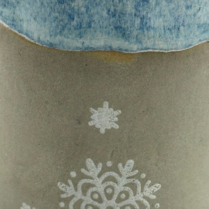 snowflake to-go cup