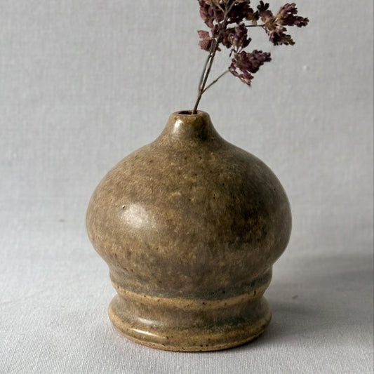 bud vase