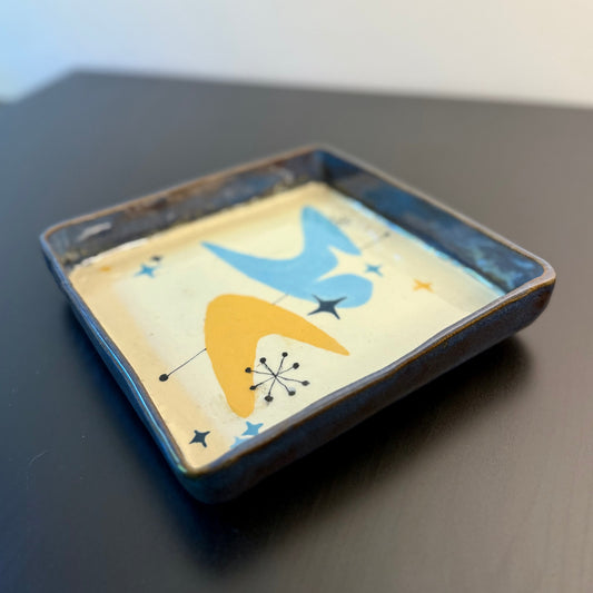 boomerang boogie tray