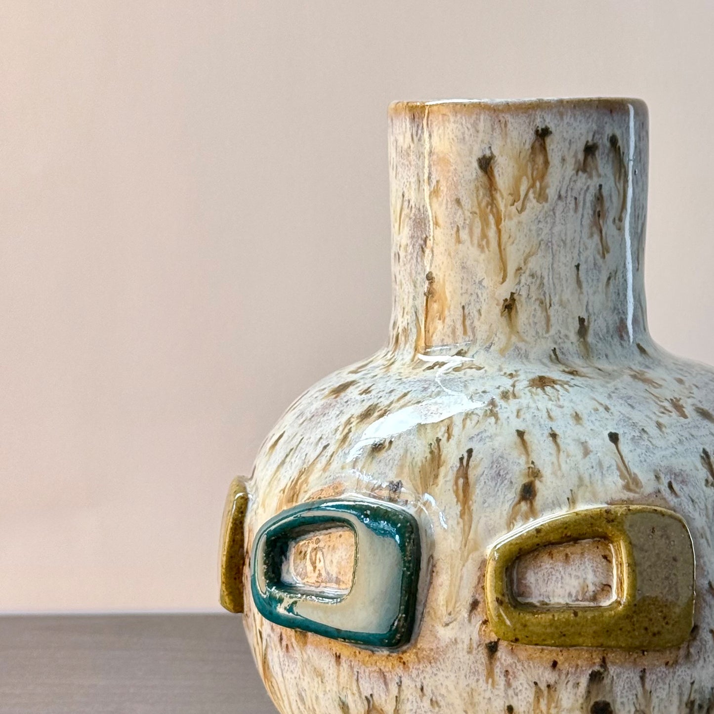 atomic orbit vase